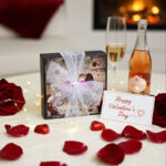 Velvet Vapour Romantic Escape Valentine Hamper - Image 5